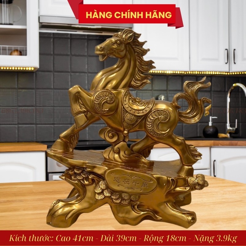 Tượng ngựa chiêu tài