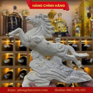 Tượng Ngựa Rogers Phong Thủy Cao Cấp – Biểu Tượng Thành Công & Tài Lộc Năm 2026